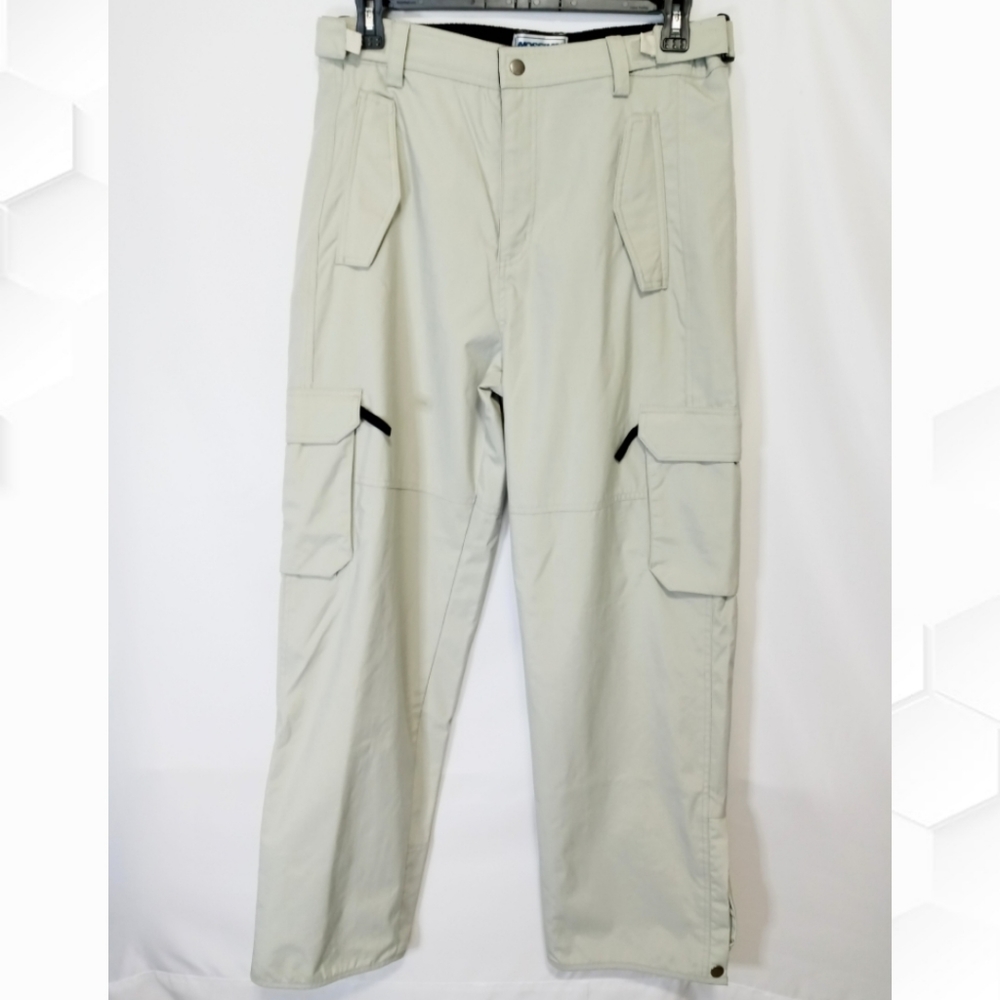Mossimo Snowboard cargo pants. Climate Control.